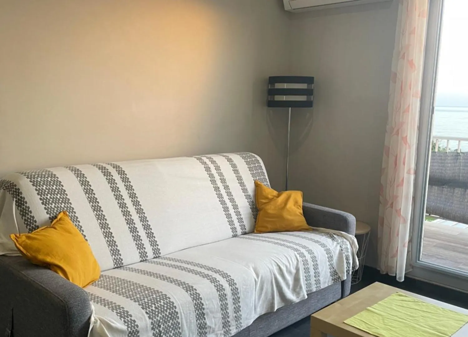 Studio Vue Mer Terrasse Apartment La Ciotat France