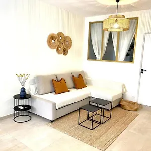  Appartement Moderne + Parking A 50m De La